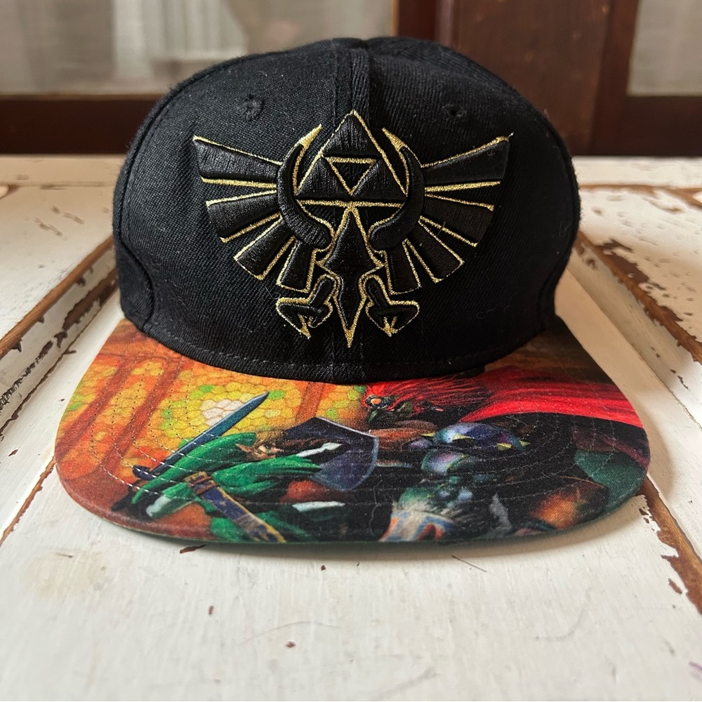 Legend of Zelda Ocarina of Time 3D Snapback Cap Triforce Embroidery Nintendo 3DS